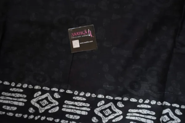 Black_and_White_Printed_Pure_Mul_Cotton_Saree_For_Women