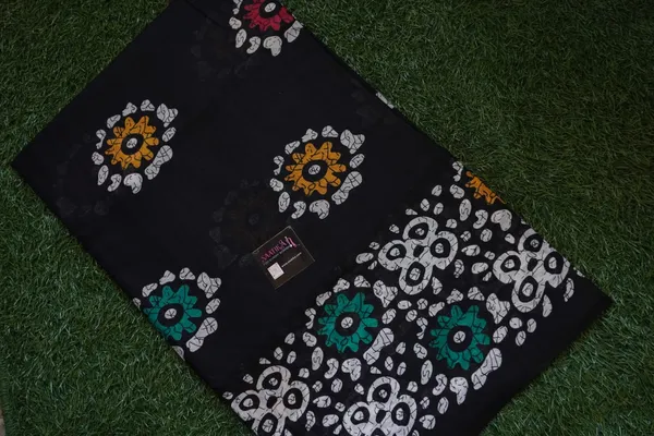 Black_and_White_Printed_Pure_Mul_Cotton_Saree_For_Women