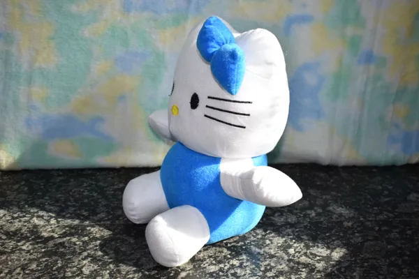 Blue_Hello_Kitty_Nylex_Plush_Toy
