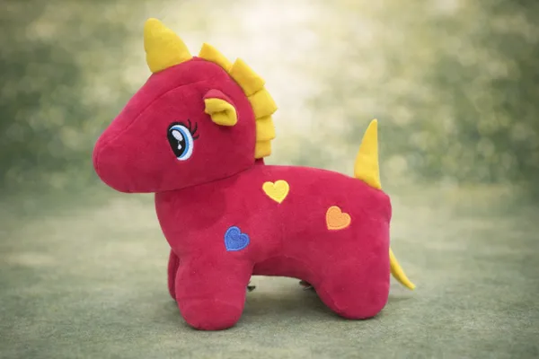 Red_Cute_Unicorn_Ef_Fabric_Plush_Toy