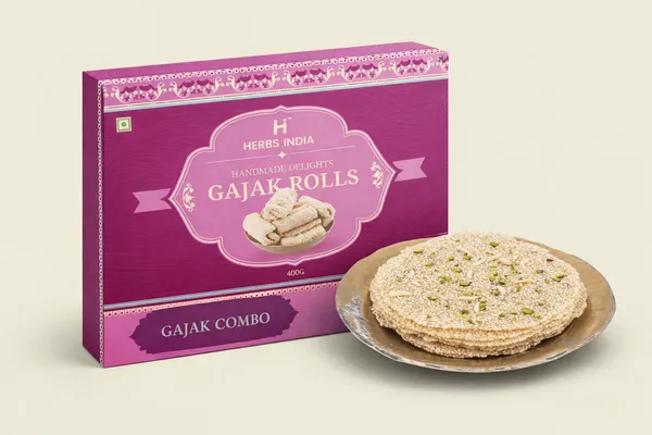 Beawar_Ki_Til_Papdi-_With_Pista_&_Cardamom_And_Gajak_Rolls_Pack_Of_2