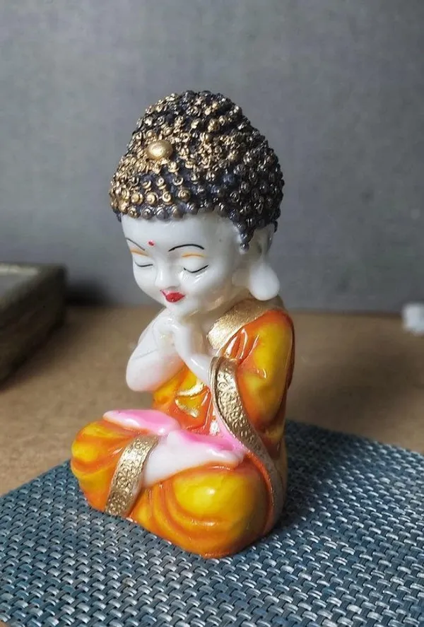Handicrafts_Baby_Buddha_Showpiece_Resin_&_Sandalwood_Monk_Figurine_for_Home_&_Living_Room_decor,_Perfect_Gift_for_Family_&_Friends_(12X10X18cm,_Orange)