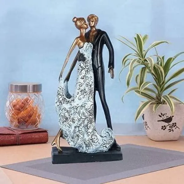 Beautiful_Couple_Dancing_Figurine_-_Ceramic_Statue_with_Gold_Accents_for_Gifting