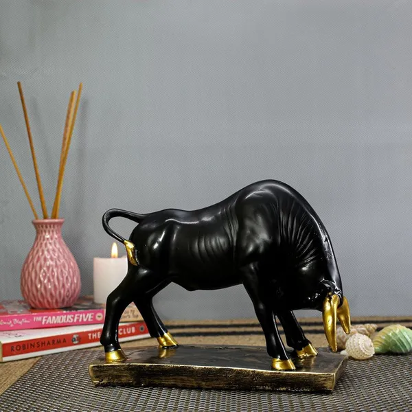 Black_Bull_Statue_with_Golden_Accents_-_Decorative_Figurine_for_Home_and_Office