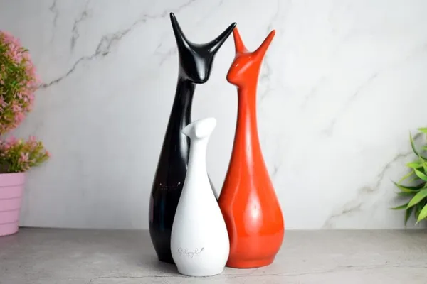 Stylish_Abstract_Cat_Sculpture_Trio_-_Modern_Ceramic_Art_Decor_for_Living_Room_&_Office