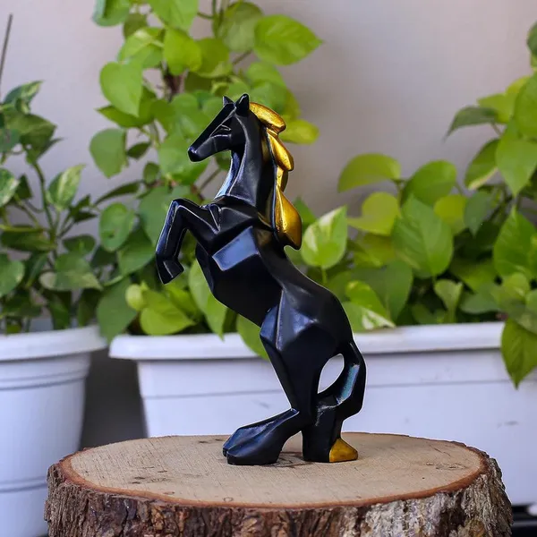 Geometric_Black_Horse_Statue_with_Golden_Mane_-_Modern_Decorative_Art_for_Home_and_Office
