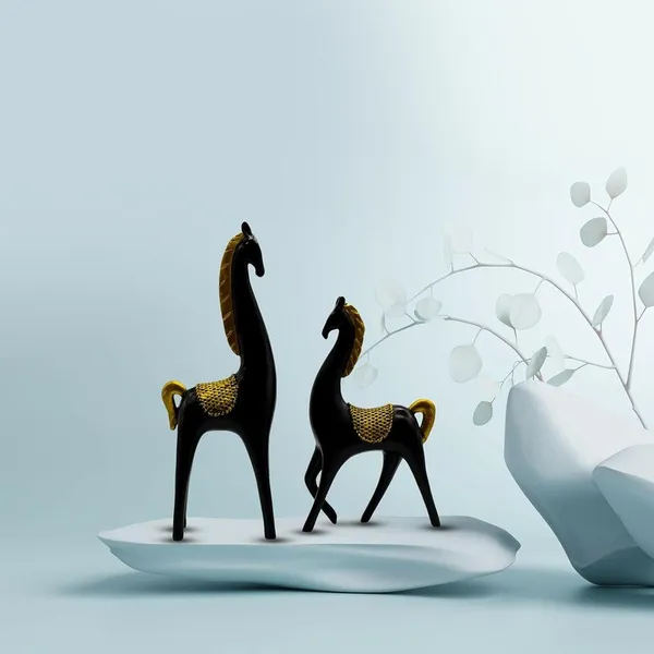 Elegant_Black_&_Gold_Giraffe_Figurines_-_Modern_Home_Decor_Set