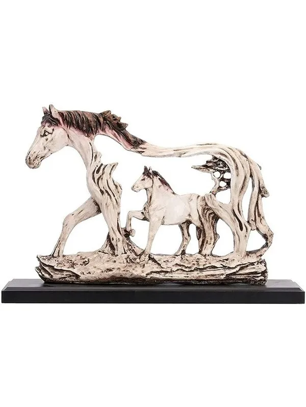 Elegant_Horse_Sculpture_Symbol_of_Freedom_and_Strength_|_Handcrafted_Decorative_Art_Piece