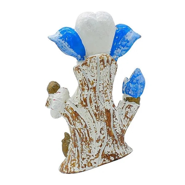White_&_Blue_Ganesha_Idol_on_Tree_Log_|_Polyresin_Ganpati_Statue_for_Home_Decor,_Pooja_Room,_Car_Dashboard_&_Gift_|_Decorative_Ganesh_Murti_5_Inch