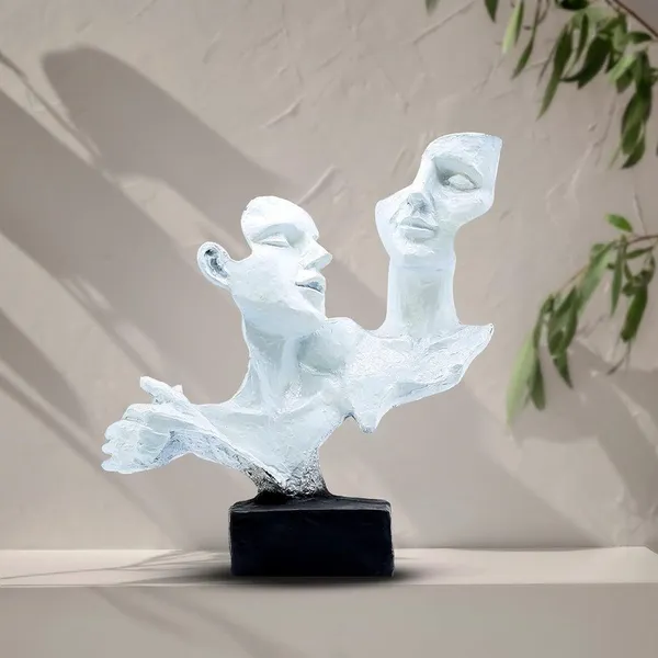 Abstract_Couple_Sculpture_Resin_Figurine_Modern_Love_Statue_for_Home_Decor,_Anniversary_Gifting
