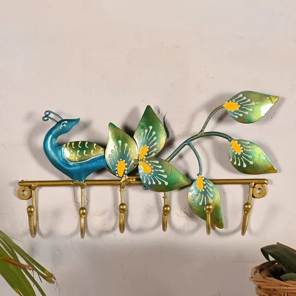 Beautiful_Peacock_Design_Metal_Key_Holder_|_Decorative_Wall_Mounted_Key_Hanger_|_Elegant_Handcrafted_Home_decor_Piece