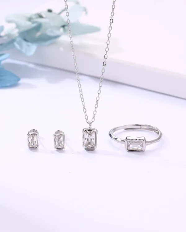 925_Silver_Crystal_Elegance_Set_For_Women