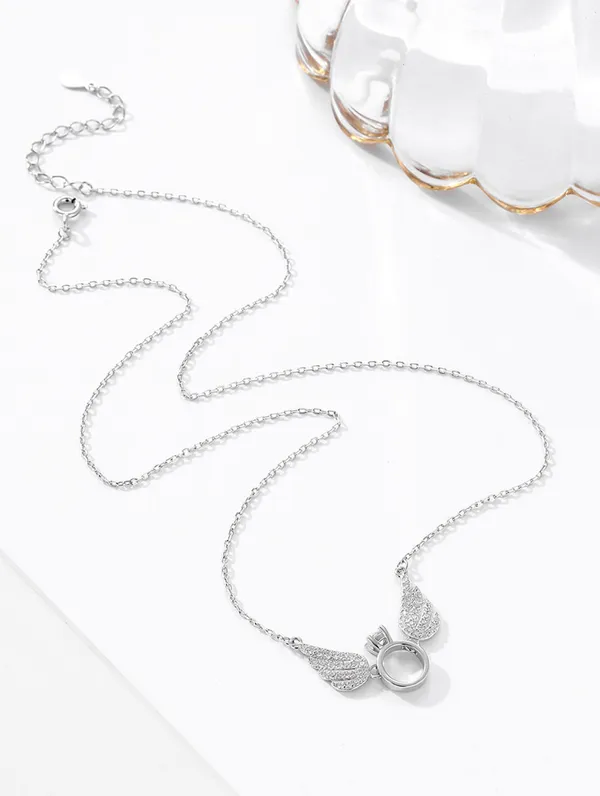 925_Silver_Angel_Wing_Solitaire_Chain_For_Women