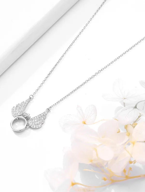 925_Silver_Angel_Wing_Solitaire_Chain_For_Women