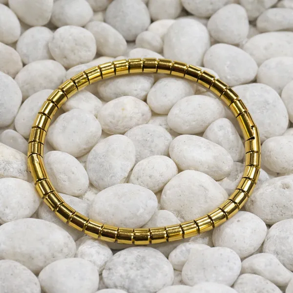 Ridhvee_Anti-Tarnish_Gold_Plated_Kada_Bangle_For_Women_&_Girls_|_Elegant_Bracelet_Kada_|_Skin_Friendly_Lightweight_Fashion_Jewellery_|_Rv-At-Kab-009
