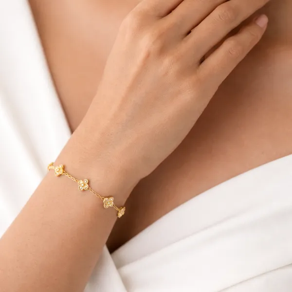 Ridhvee_Anti-Tarnish_Gold_Plated_Floral_Charm_Bracelet_For_Women_&_Girls_|_Elegant_Flower_Design_Adjustable_Chain_Bracelet_|_Skin_Friendly_Lightweight_Fashion_Jewellery_|_Rv-At-Brc-014