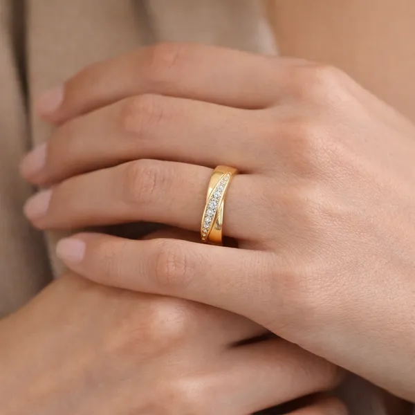 Ridhvee_18K_Gold_Plated_Anti_Tarnish_Stainless_Steel_Ad_Studded_Finger_Ring_(Rv-At-Rng-004)