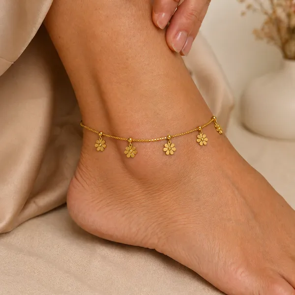 RIDHVEE_Gold_Plated_Anti_Tarnish_Anklet_for_Women_&_Girls_|_Floral_Charm_Chain_Design_|_Premium_Skin_Friendly_Adjustable_Payal_|_Elegant_Daily_Wear_Party_Foot_Jewellery_RV-AT-ANK-005