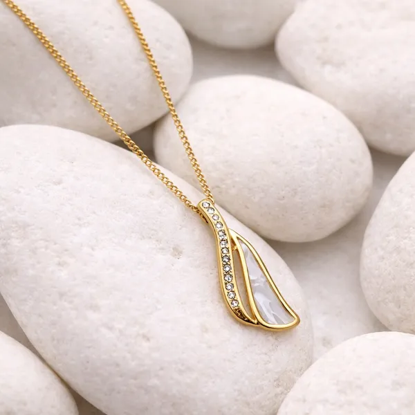 RIDHVEE_Designer_Crystal_Pendant_Necklace_for_Women_|_Anti-Tarnish_Gold_Plated_Chain_with_American_Diamond_Accent_|_Elegant_Minimalist_Daily_Wear_&_Party_Wear_Jewellery_(RV-AT-CPD-027)
