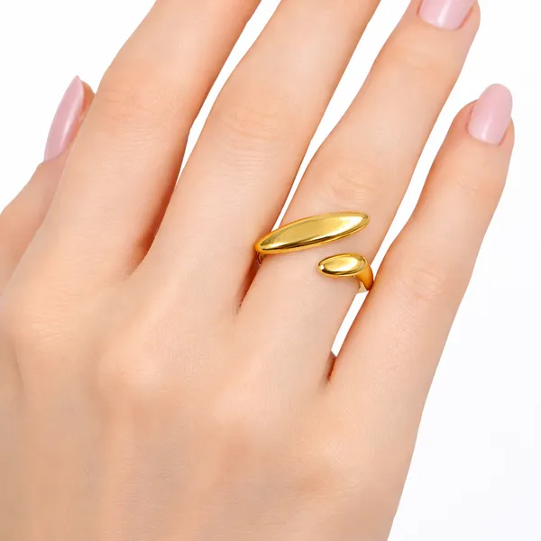Ridhvee_18K_Gold_Plated_Anti_Tarnish_Stainless_Steel_Ad_Studded_Finger_Ring_(Rv-At-Rng-003)