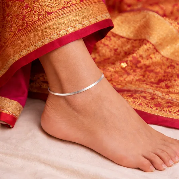 Ridhvee_Anti-Tarnish_Silver_Anklet_For_Women_|_Adjustable_Elegant_Anklet_|_Premium_Fashion_Jewelry