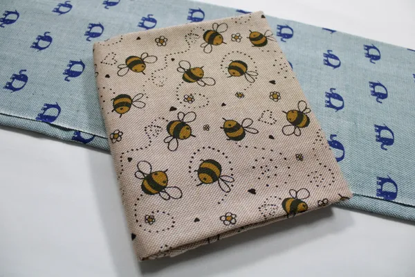 Printed_Bath_Towel_For_Kids_(Pack_Of_2)