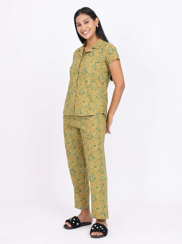 Green_Pure_Cotton_Ladies_Night_Dress_For_Adult