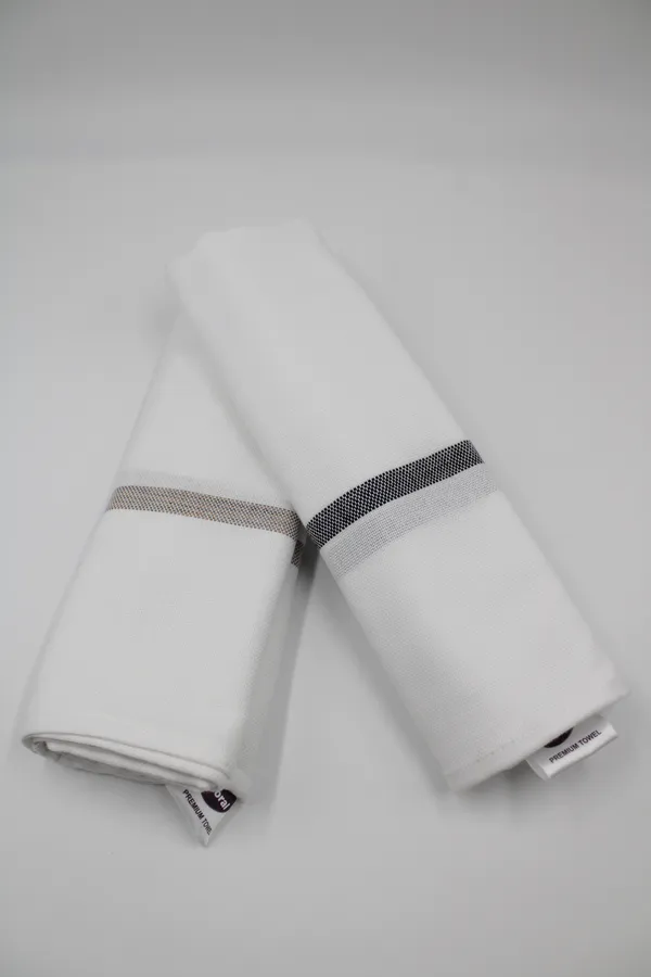 Pack_Of_2_White_Pure_Cotton_Bath_Towel_Pack_For_Adult