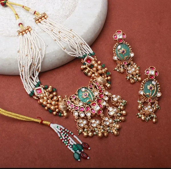 Vaani_Pearl_Antique_Designer_Necklace