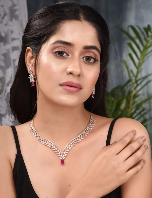 Rose_Gold_Red_Ad_Studded_Statement_Necklace_Jewellery