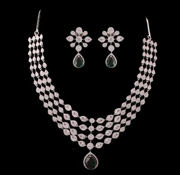 Emerald_Green_Designer_Choker_Set