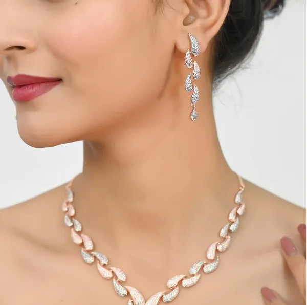 American_Diamond_Cz_Rose_Gold_Plated_Designer_Jewellery_Set/Necklace_Set_With_Chain