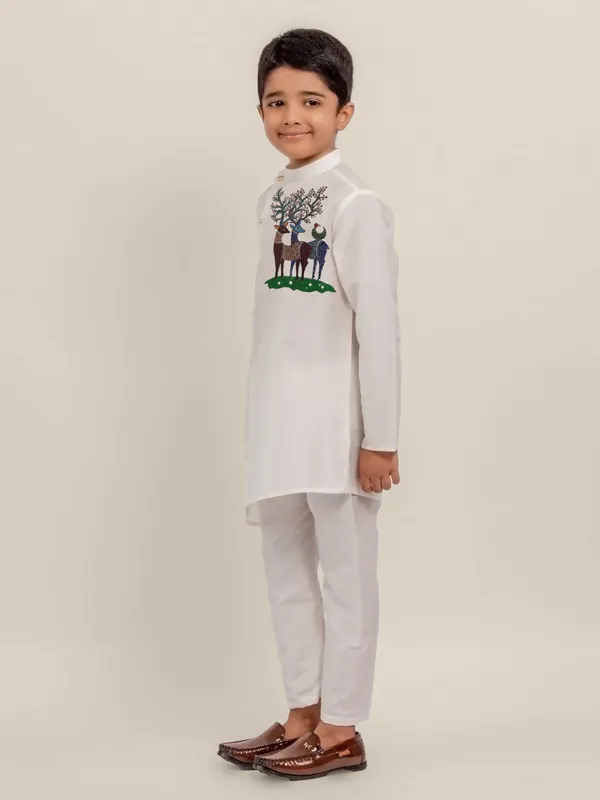 White_Printed_Kurta_With_Pyjama_Set_For_Boy