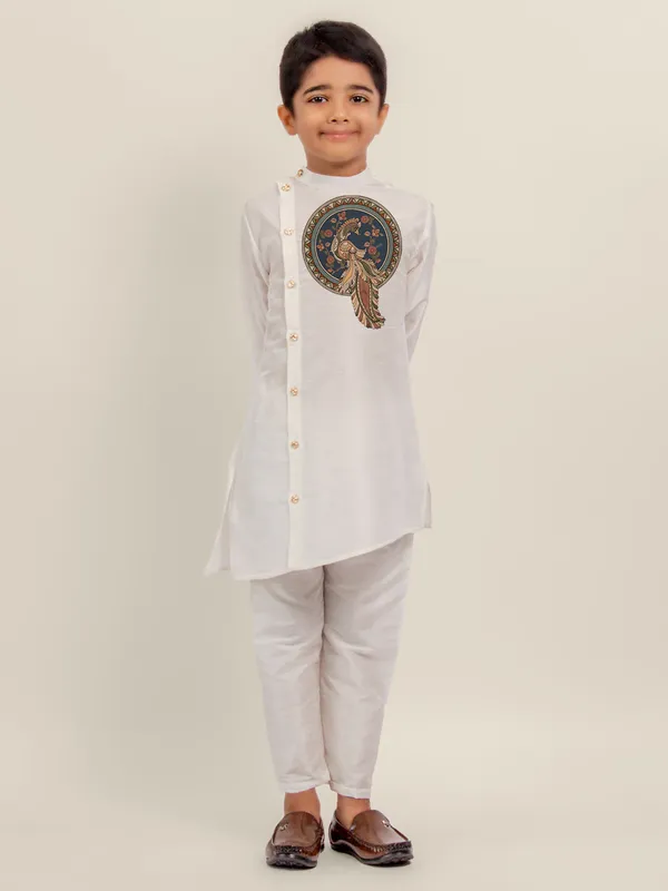 White_Printed_Kurta_With_Pyjama_Set_For_Boy