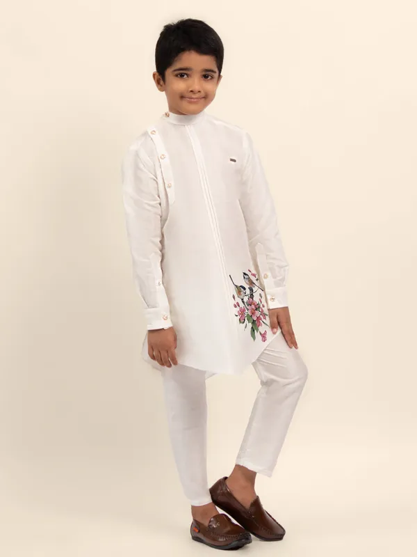 White_Printed_Kurta_With_Pyjama_Set_For_Boy