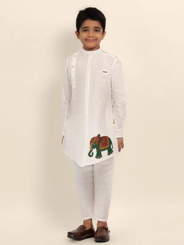 White_Printed_Kurta_With_Pyjama_Set_For_Boy