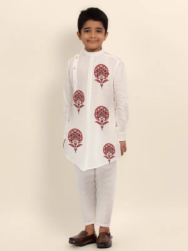 White_Printed_Kurta_With_Pyjama_Set_For_Boy