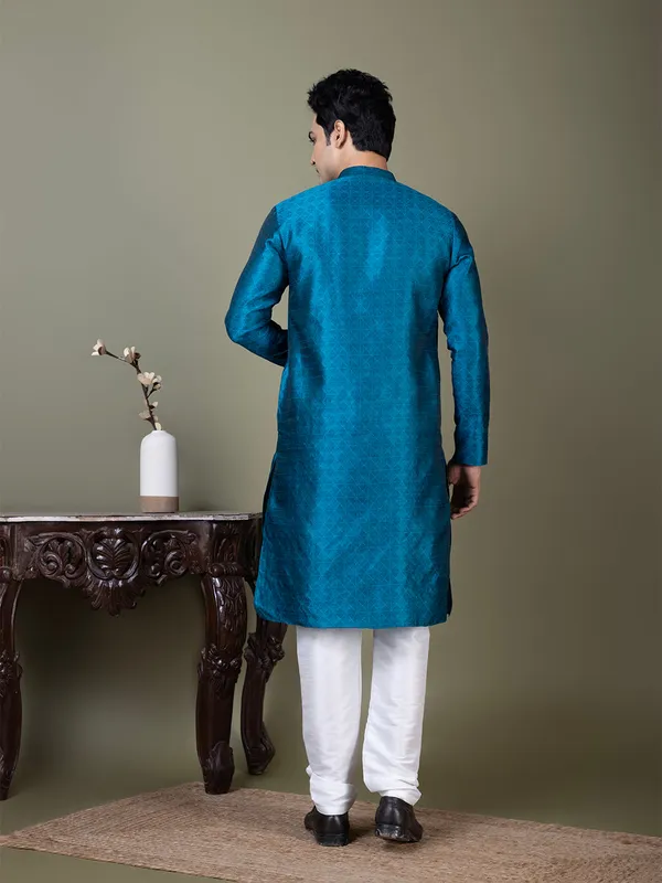 Blue_Mandarin_Collar_Jacquard_Kurta_With_Pyjama_For_Men