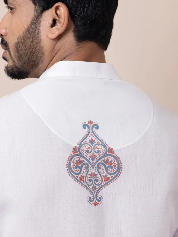 White_Ethnic_Motifs_Printed_Kurta_Pyjama_Set_For_Men