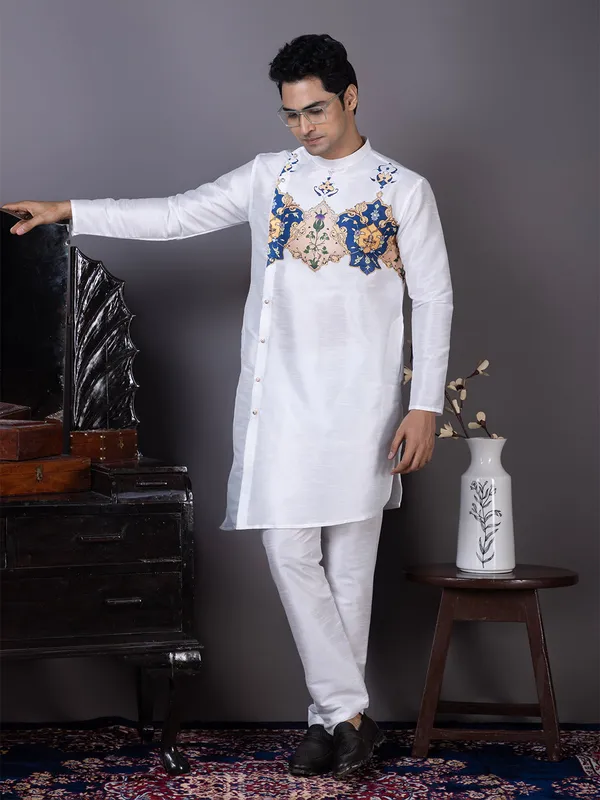 White_Dupion_Silk_Kurta_Pyjama_With_Printed_Pattern_For_Men