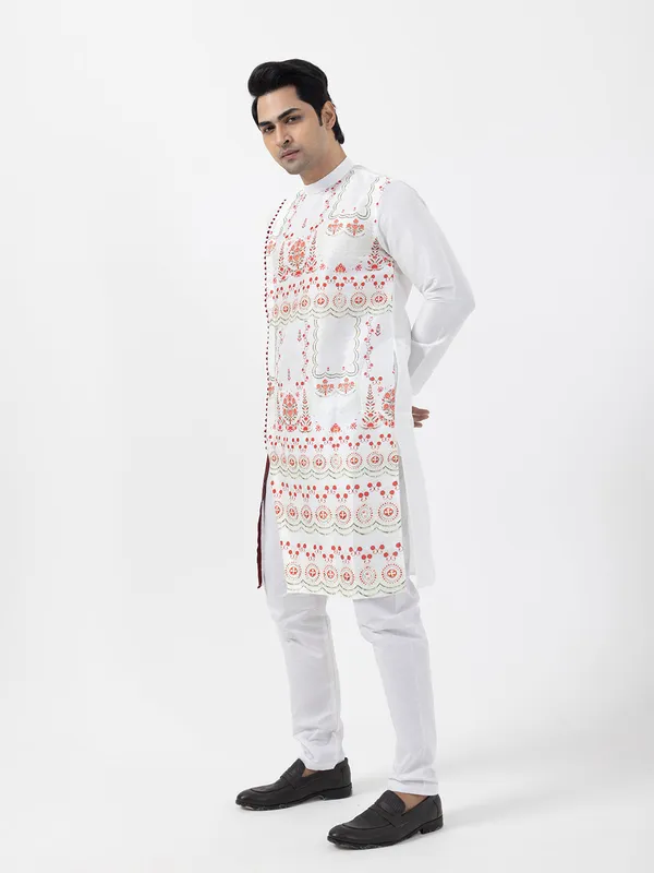 White_Dupion_Silk_Kurta_Pyjama_With_Printed_Design_For_Men