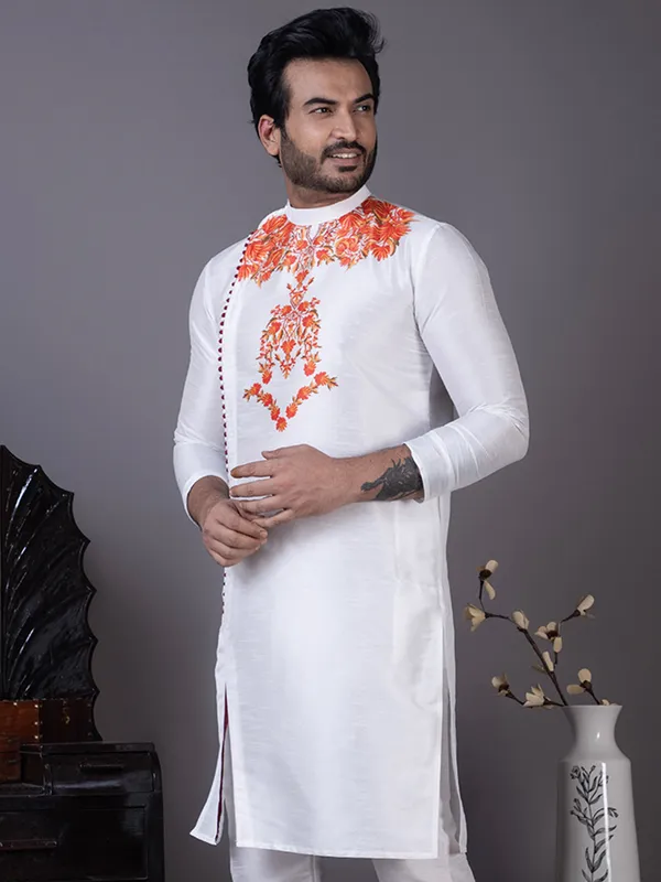 White_Dupion_Silk_Kurta_Pyjama_With_Ethnic_Print_For_Men