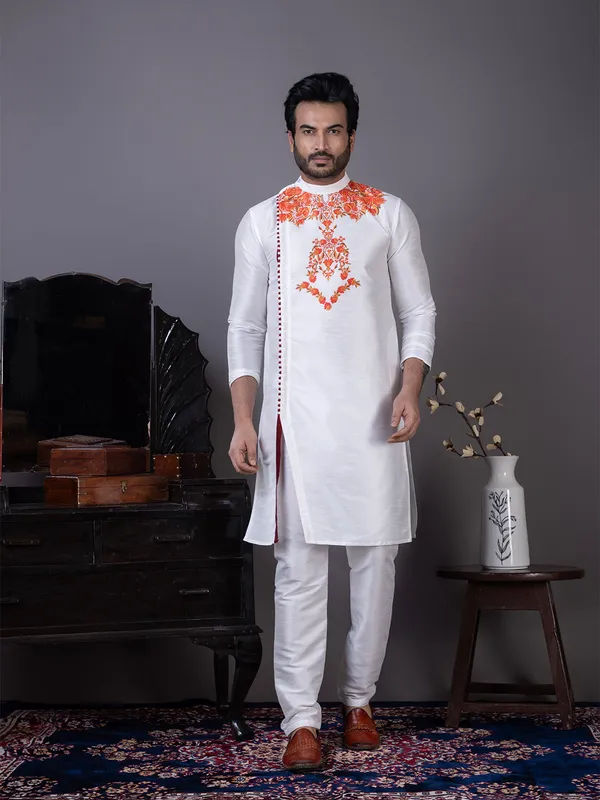 White_Dupion_Silk_Kurta_Pyjama_With_Ethnic_Print_For_Men