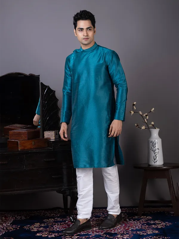 Blue_Mandarin_Collar_Kurta_With_Pyjama_Set_For_Men