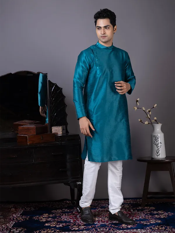 Blue_Mandarin_Collar_Kurta_With_Pyjama_Set_For_Men