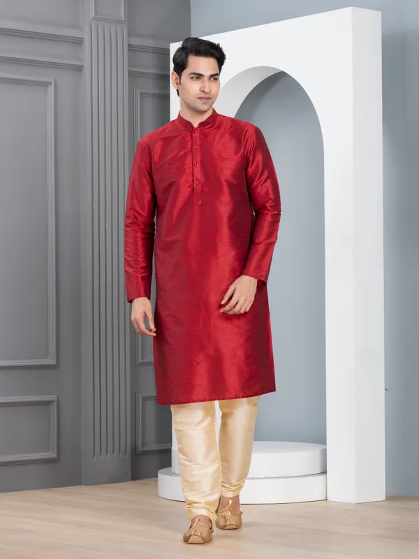 Maroon_Solid_Kurta_With_Pyjama_Set_For_Men