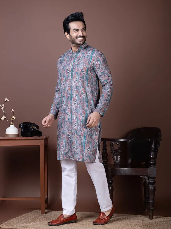 Blue_Ethnic_Motifs_Embroidered_Mandarin_Collar_Sequins_Straight_Kurta_Pyjama_Set_For_Men