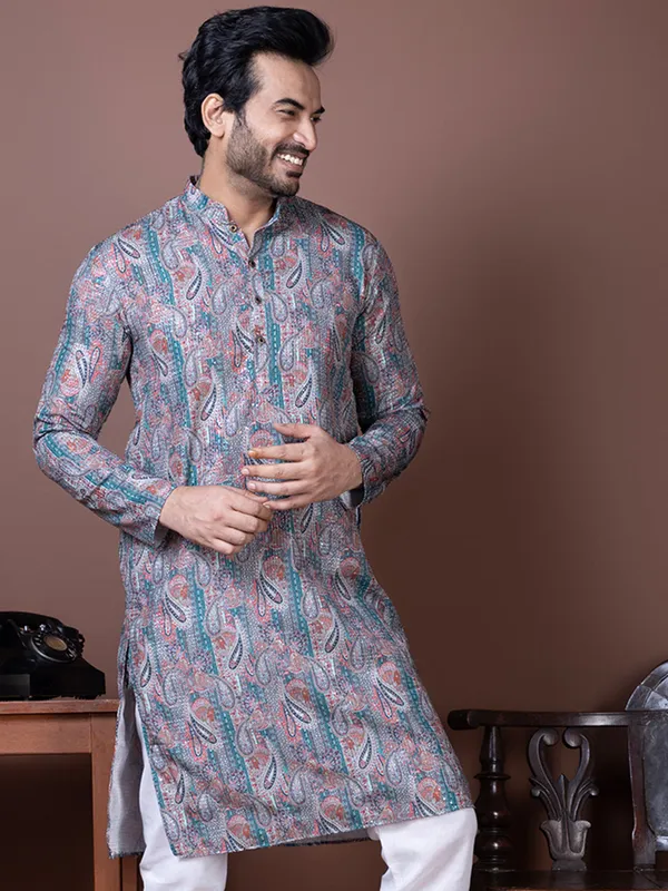 Blue_Ethnic_Motifs_Embroidered_Mandarin_Collar_Sequins_Straight_Kurta_Pyjama_Set_For_Men