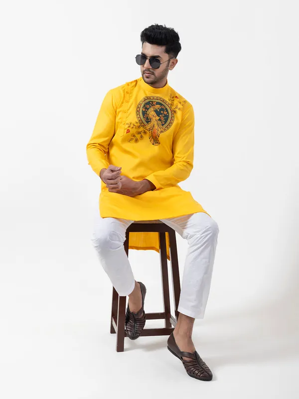 Mustard_Side_Placket_Printed_Kurta-Pyjama_Set_For_Men