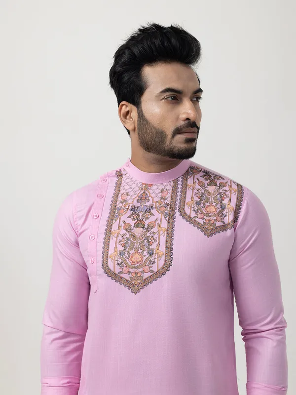Pink_Printed_Kurta_Pyjama_Set_For_Men